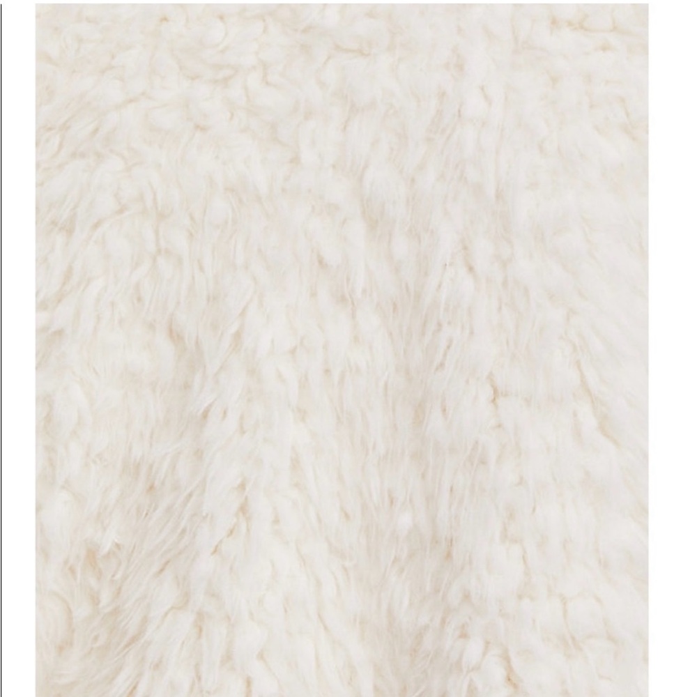 Torrid White Shaggy Faux Fur Jacket size 5 - Picture 5 of 8